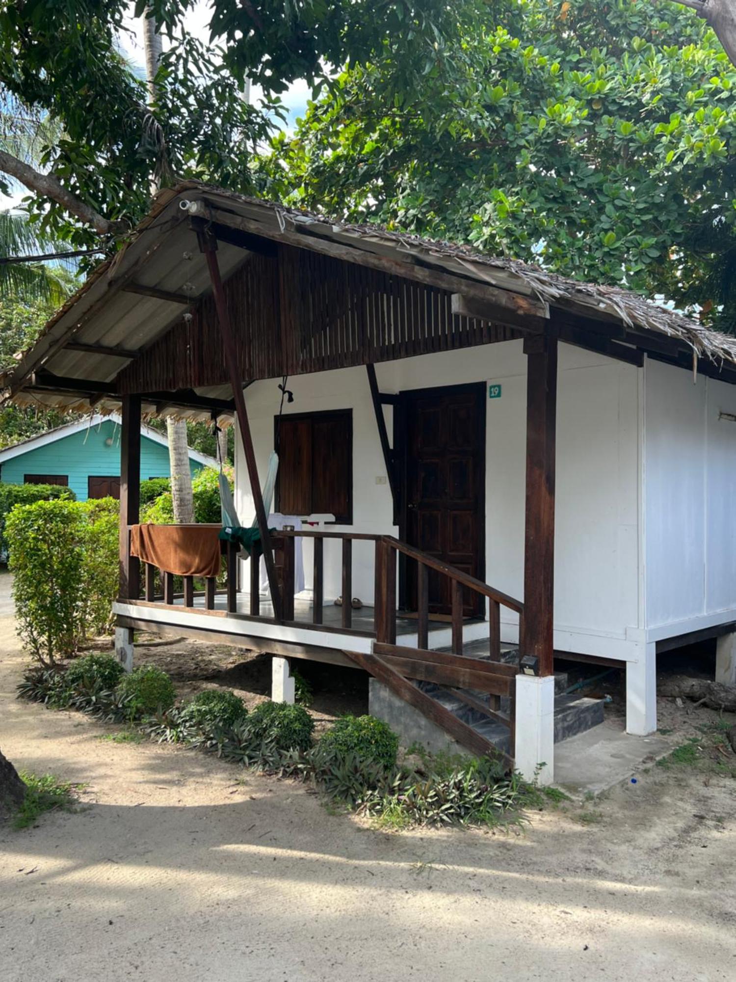 Sarana Bungalows (Adults Only) Баан-Тай Номер фото