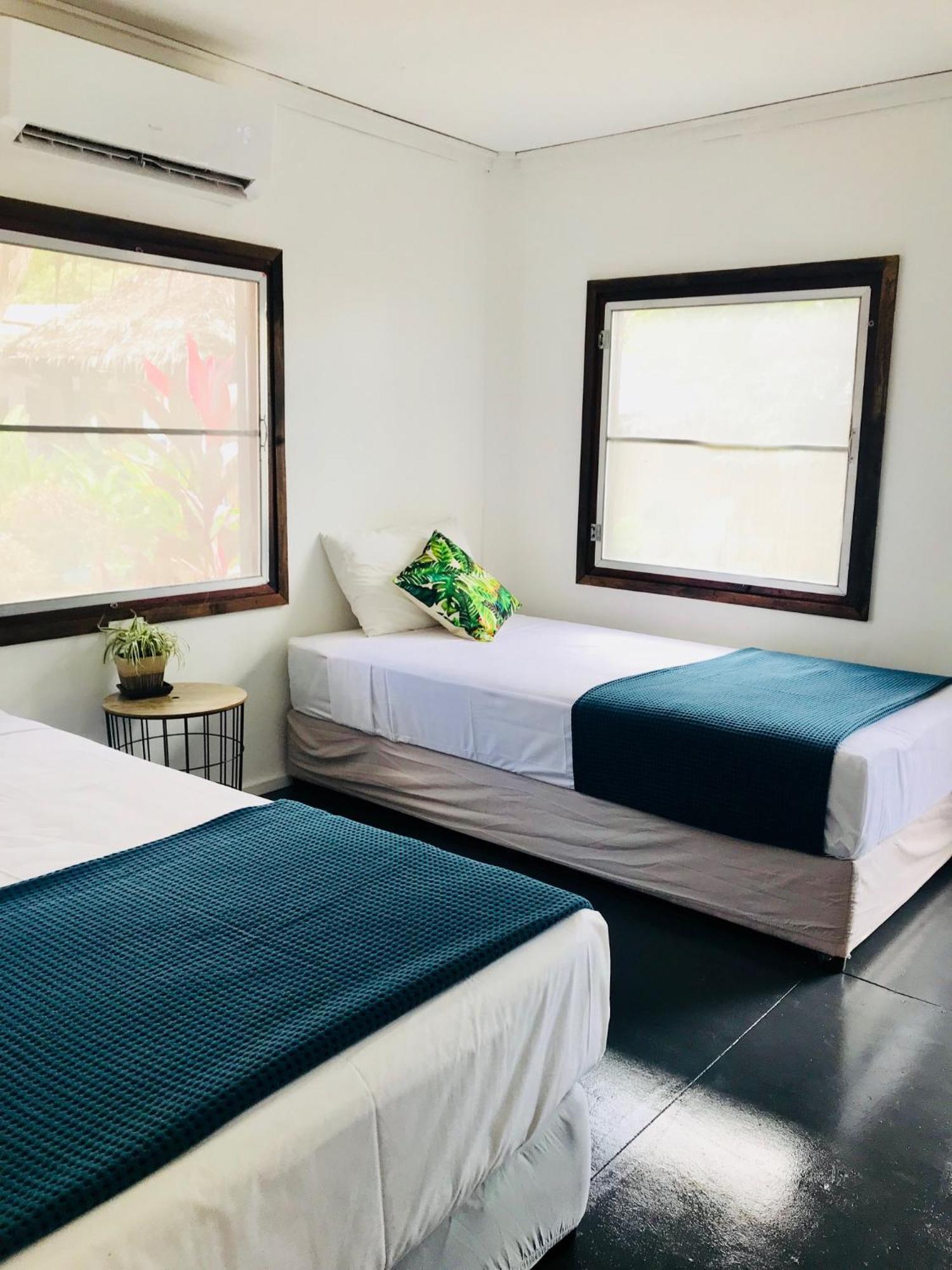 Sarana Bungalows (Adults Only) Баан-Тай Номер фото
